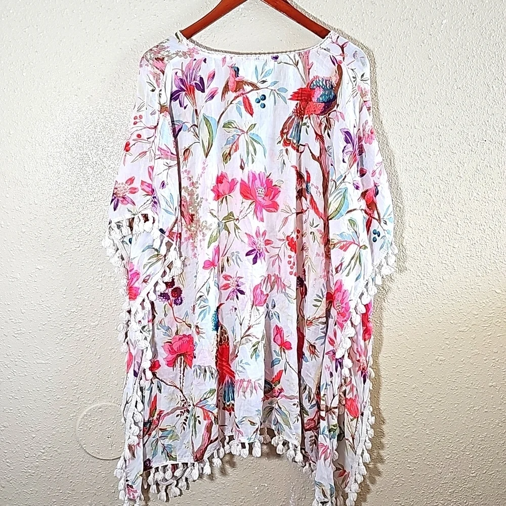 Z & L Beachy Tropical Floral Bird Tassel Fringe Kimono. - Picture 7 of 7